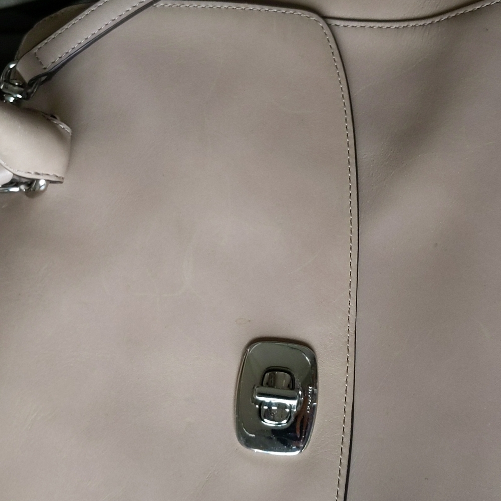 Coach Legacy Pinnacle Harper satchel tan - Picture 14 of 16
